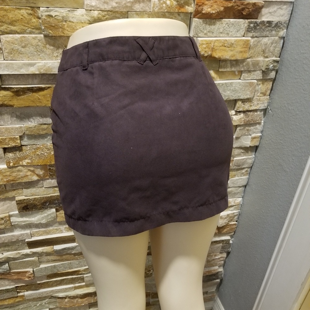 Mini Skirt - Picture 2 of 3